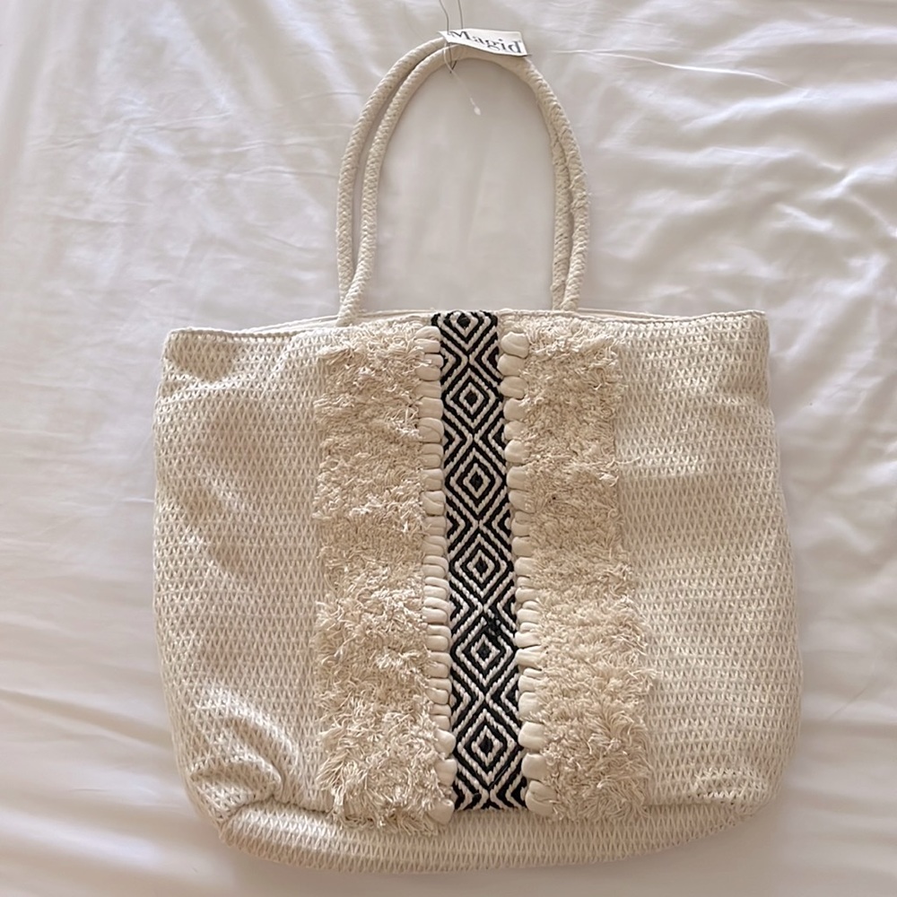 Beach tote bag in tribal